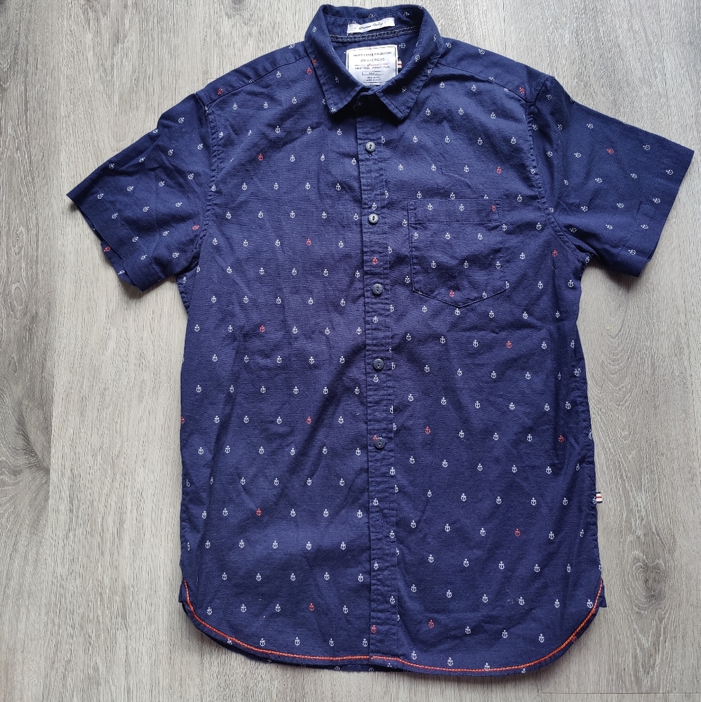 L/N Mens Travellers Collection Slim Fit Button Down Shirt